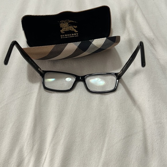 Burberry glasses frame - Picture 6 of 6